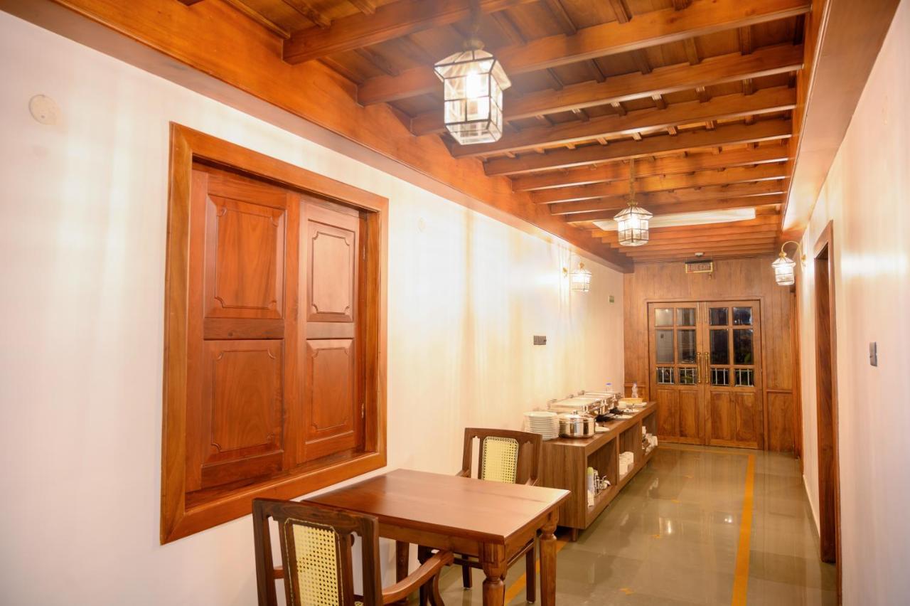 Surya Heritage Hotels Kannur Esterno foto
